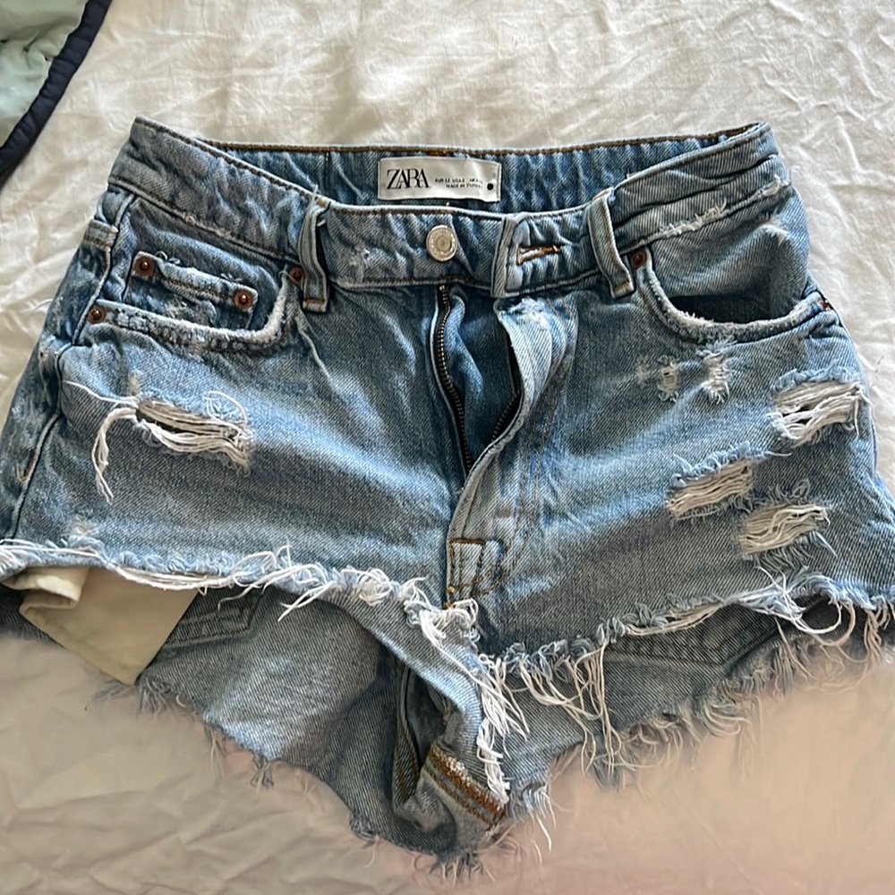 Size 0 ZARA Jean Shorts
